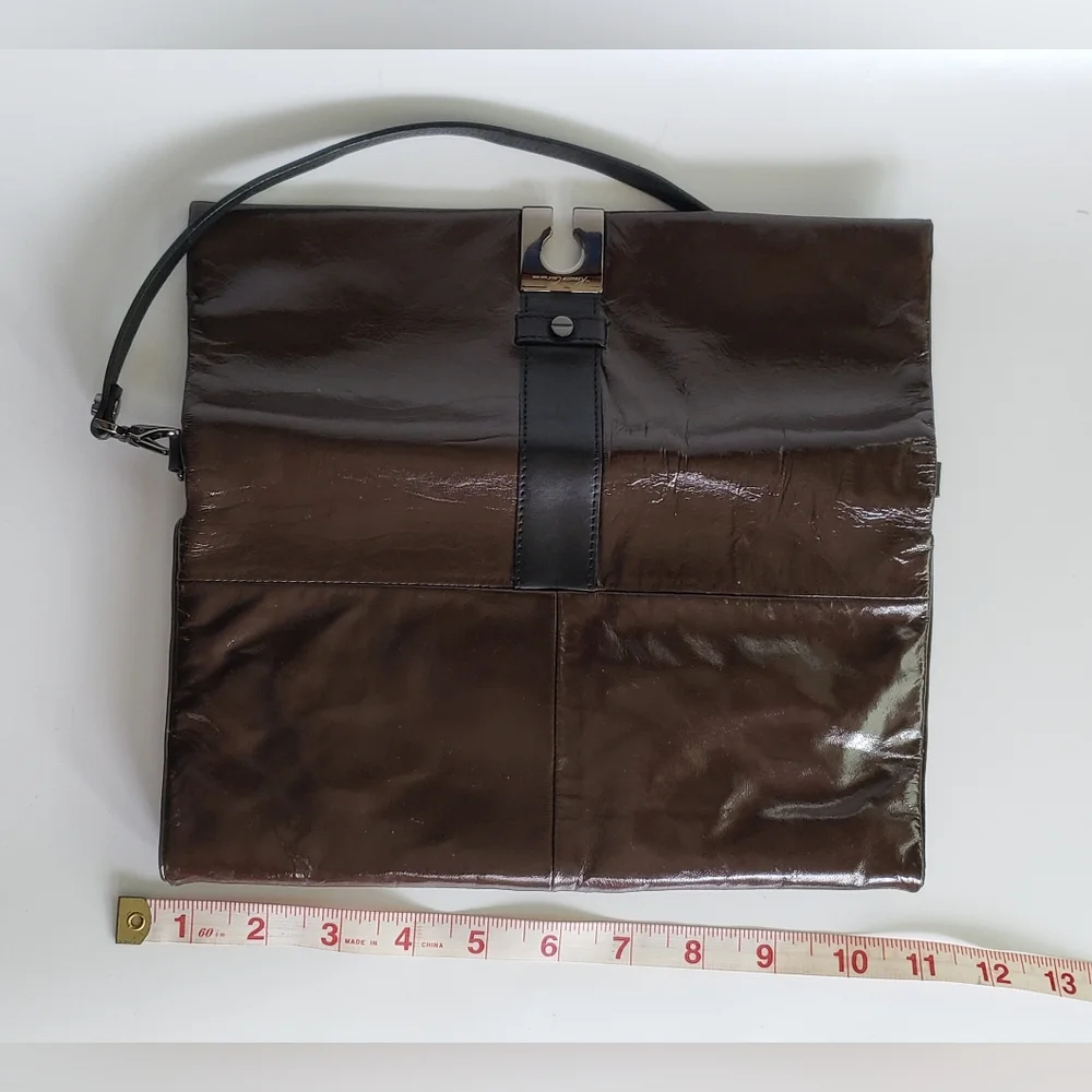 Kenneth Cole Women's Handbag Clutch Wristlet Brown Black Leather Purse